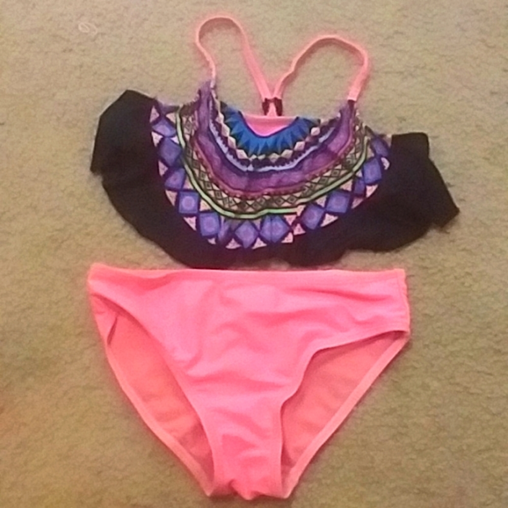 👙 Swimsuit